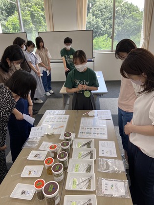 https://www.kobepharma-u.ac.jp/botanical-gardens/event/assets_c/2023/07/2023OC3-thumb-autox420-5441.jpeg