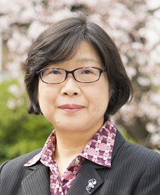 四方田 千佳子
