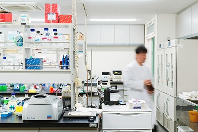 神戸薬科大学D棟